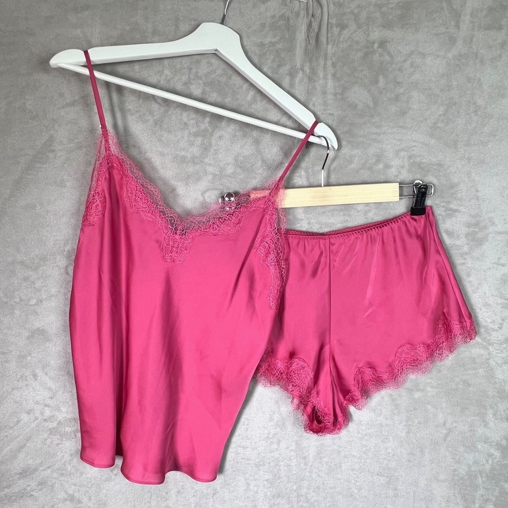 Victoria's Secret S Pink Satin Lace Trim Cami & Tap Shorts Pajama Set Pretty
